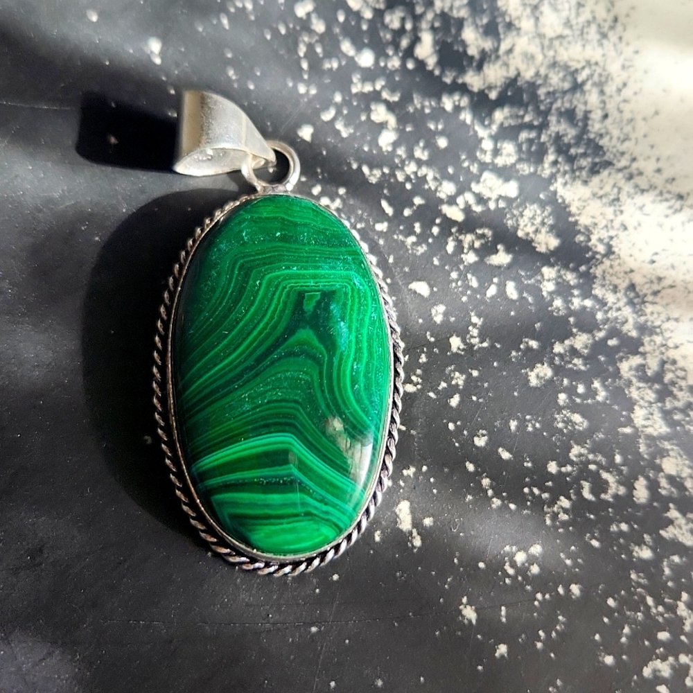 Malachite necklace pendant